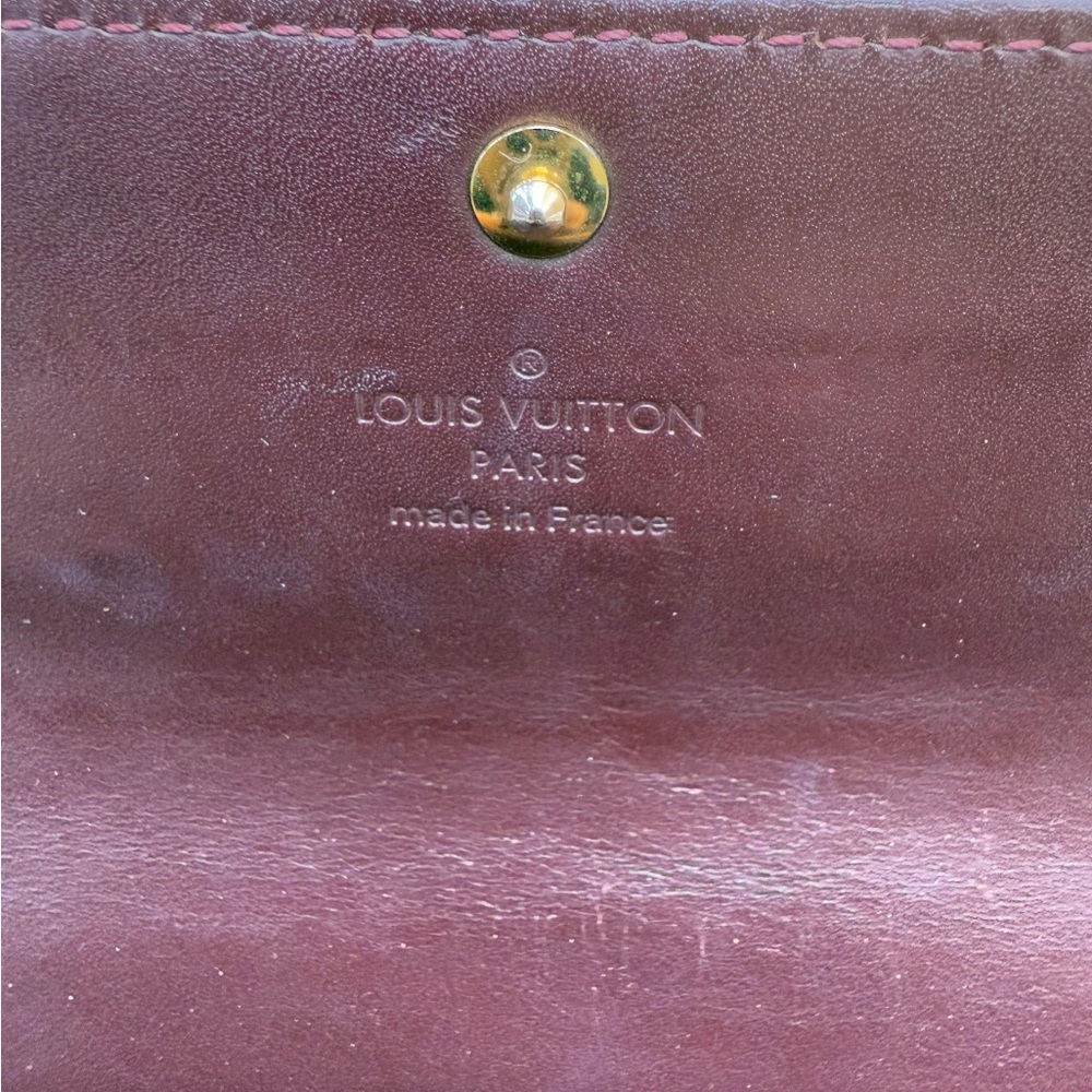 Louis Vuitton Burgandy Monogramed Vernis Sarah Wallet with COA - Picture 16 of 16